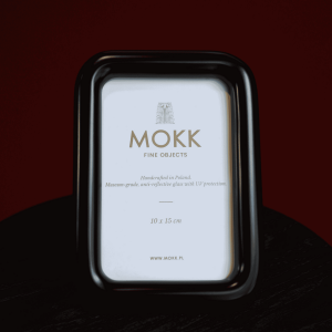 Czarna ramka fotograficzna ze szkłem muzealnym